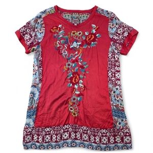 Johnny Was 100% Silk Embroidered Floral Boho Tunic Top Size S Red C83616